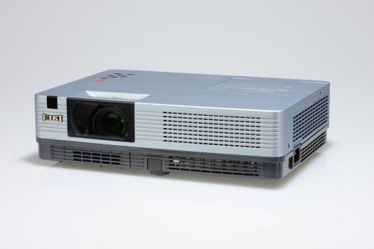 Bild Eiki LC XBM31 /W