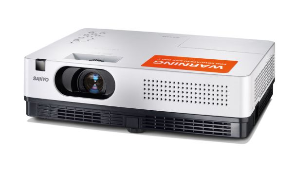 Image Sanyo PLC XE34