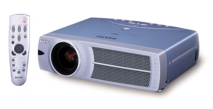 Bild Sanyo PLC XU33