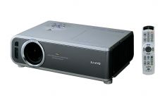 Bild Sanyo PLC XU60